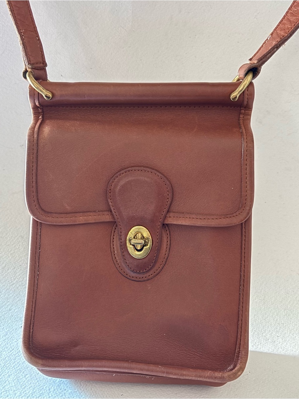 Vintage COACH rare Murphy Classic Brown Crossbody Shoulder Bag